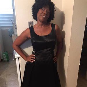 Meet your Posher, Adaliza